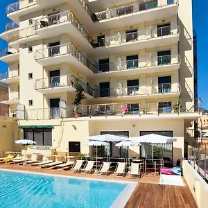 Excelsior E Hotel