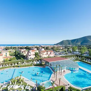 2 Village Loano